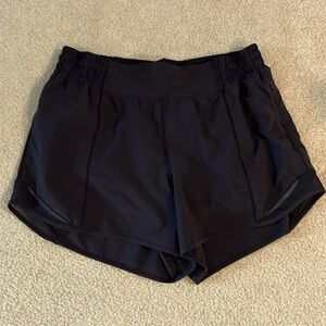 Lululemon hotty hot high rise 4” inseam shorts size 8